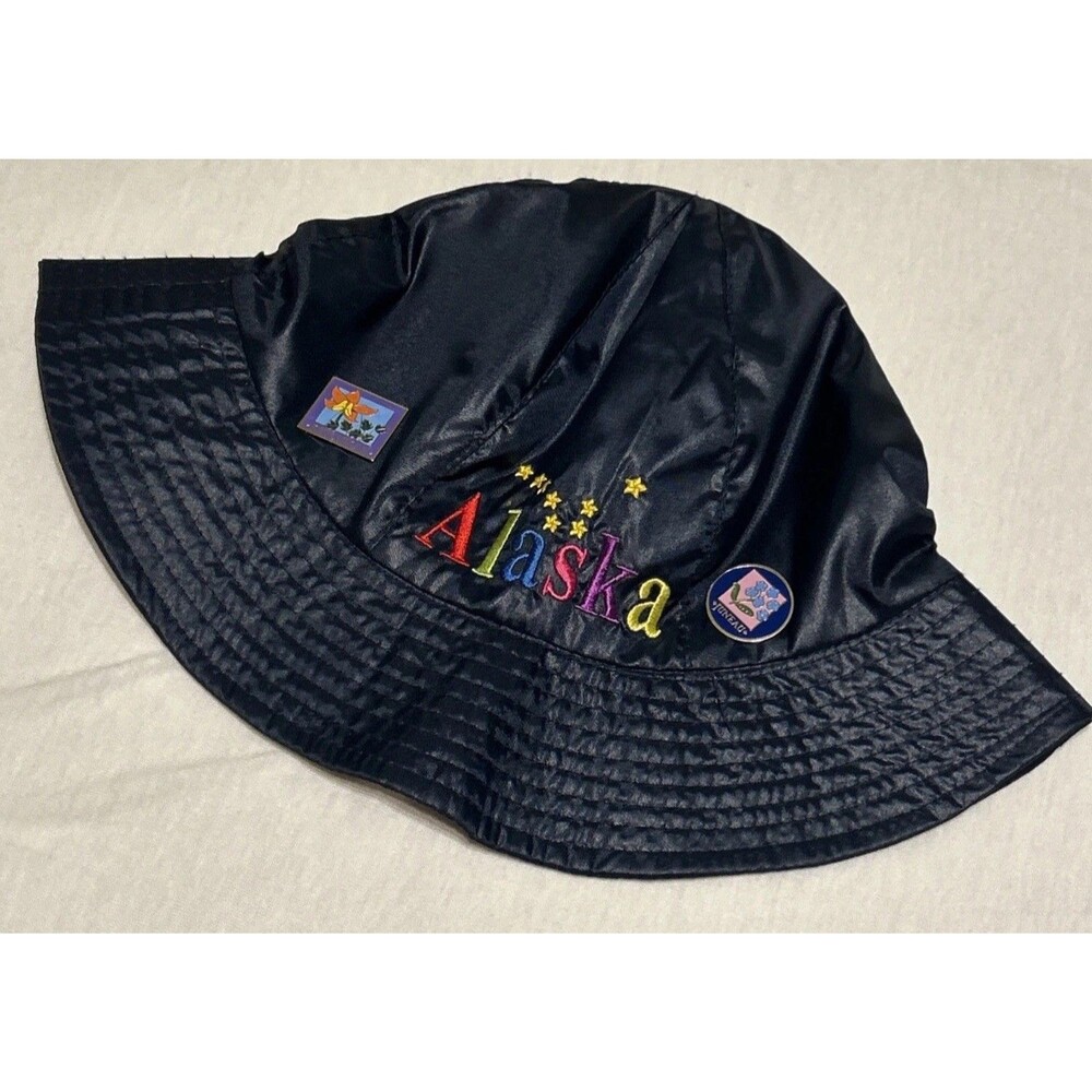VTG Alaska Souvenir Bucket Hat Blue Embroidered Rainbow Pins Juneau Ketchikan